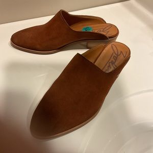 Zodiac Rust Suede Mules